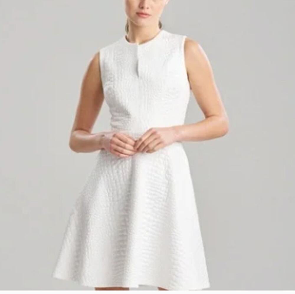 Natori Jacquard Dress 6 White Crocodile Fit and Flare Sleeveless Summer Career